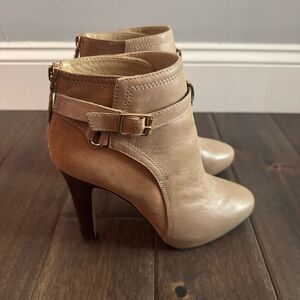 Diane von Furstenberg Beige Leather and Suede Platform Heeled Ankle Boots 8W